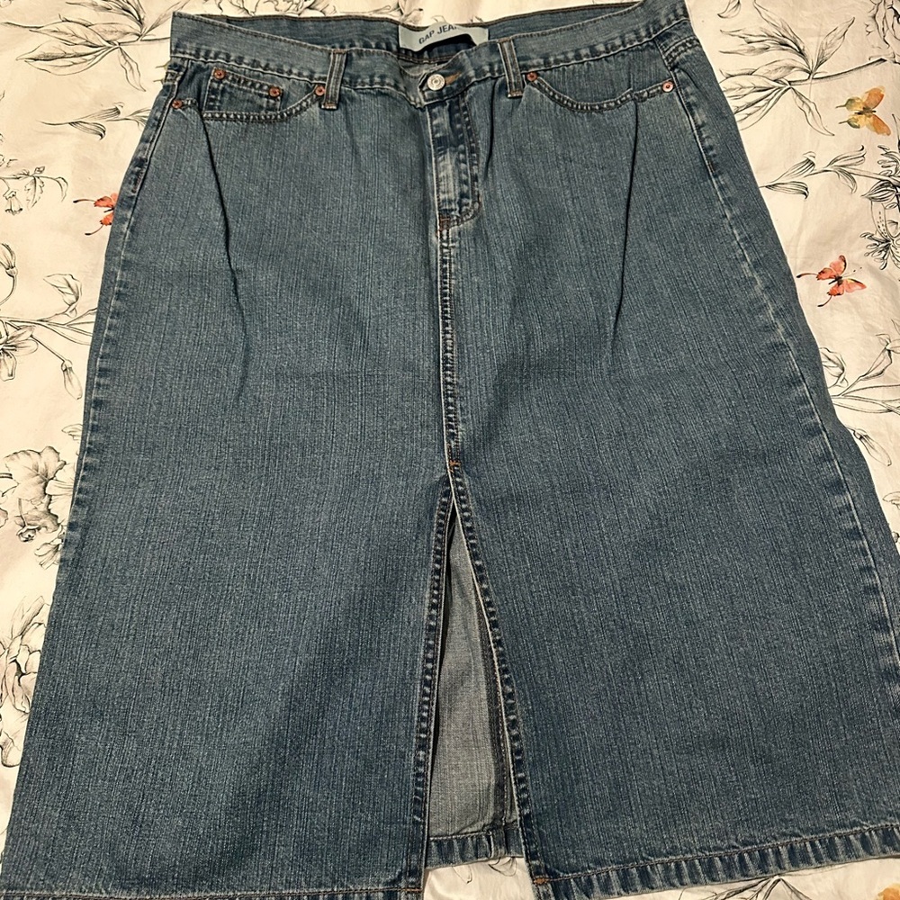 GAP Jeans Denim Midi Skirt with Front Slit